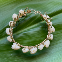 Load image into Gallery viewer, Maile Pikake Single Strand Bracelet
